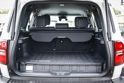 2025 Toyota PRADO GXL