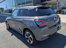 2025 SUZUKI SWIFT HYBRID GLX