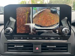 2026 Nissan Navara SL