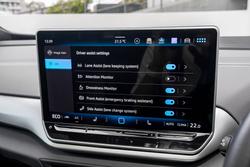 2025 Volkswagen ID.4 Pro
