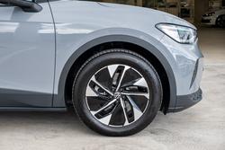2025 Volkswagen ID.4 Pro
