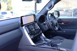 2025 Lexus LX700h LX700h Sports Luxury 3.5L 1MHV Automatic Wagon 3D26290 001