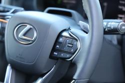 2025 Lexus LX700h LX700h Sports Luxury 3.5L 1MHV Automatic Wagon 3D26290 001