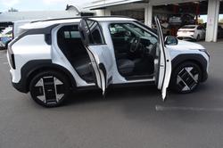 2025 KIA
EV3 2025 KIA EV3 SV EV3 EARTH FWD LR SUBTLE GREY INT