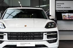 2025 Porsche Cayenne GTS