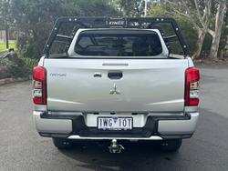 2022 Mitsubishi MR4V47 MR Triton GLX-R 2.4L D 6A/T 4X4 DC PU STERLING SILVER