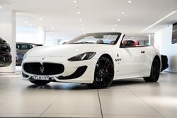 2015 Maserati GranCabrio Sport