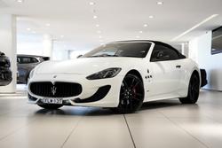 2015 Maserati GranCabrio Sport