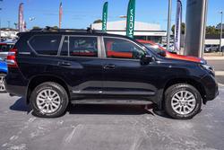 2017 Toyota Landcruiser Prado Altitude