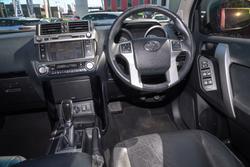 2017 Toyota Landcruiser Prado Altitude