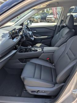 2025 Nissan X-TRAIL ST-L