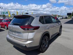 2025 Nissan X-TRAIL ST-L