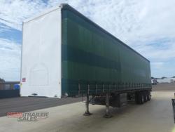 2013 Maxitrans 22 Pallet Curtainsider   