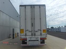 2013 Maxitrans 22 Pallet Curtainsider   
