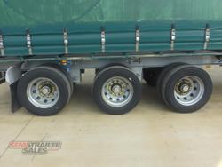 2013 Maxitrans 22 Pallet Curtainsider   