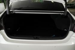 2025 Lexus ES 300h Luxury AXZH10R White