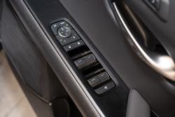 2025 Lexus UX300h F Sport 2WD