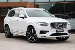 2022 Volvo
XC90 B6 Inscription