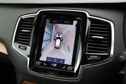 2022 Volvo
XC90 B6 Inscription