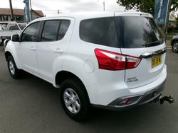 2021 ISUZU MU-X LS-M (4x4)