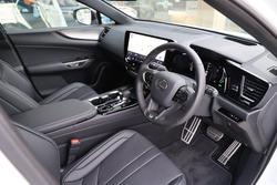 2025 Lexus
NX350H NX350h F Sport 2.5L Hybrid Auto CVT Wagon 2M00460 001
