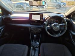 2022 Toyota Yaris Ascent Sport Blue