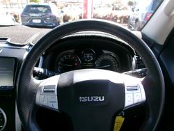 2020 ISUZU
                MU-X LS-U (4x2)