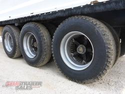 2001 Maxitrans Compactor Trailer