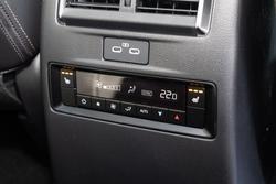 2025 Mazda
                CX-90 D50e GT