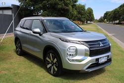 2025 Mitsubishi Outlander Aspire