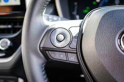 2025 Toyota Corolla Cross Hybrid GXL