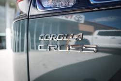 2025 Toyota Corolla Cross Hybrid GXL