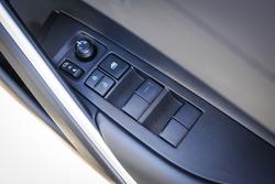 2025 Toyota Corolla Cross Hybrid GXL