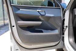 2025 Volvo EX30 Cross Country