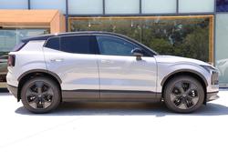 2025 Volvo EX30 Cross Country