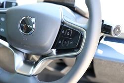 2025 Volvo EX30 Cross Country