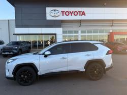 2024 Toyota Rav4 Hybrid Cruiser AWD White