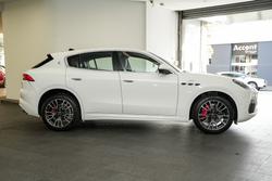 2024 Maserati
Grecale