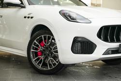 2024 Maserati
Grecale