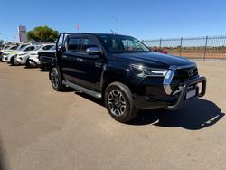 2020 Toyota Hilux SR5
