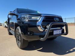 2020 Toyota Hilux SR5