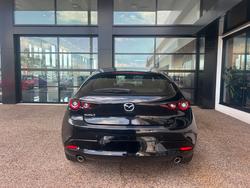 2025 Mazda 3 G20 Pure