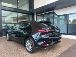 2025 Mazda 3 G20 Pure