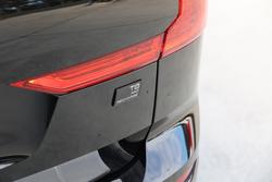 2024 Volvo
XC60 Recharge T8 Black Edition Plug-In Hybrid