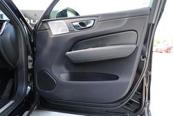2024 Volvo
XC60 Recharge T8 Black Edition Plug-In Hybrid