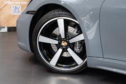 2024 Porsche 911 Targa 4