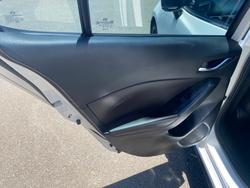 2016 MAZDA MAZDA3 SP25 ASTINA