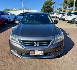 2013 Honda
Accord VTI-S