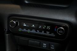 2025 Toyota Yaris ZR Hybrid