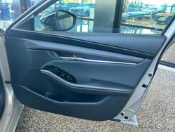 2026 Mazda 3 G25 Evolve SP